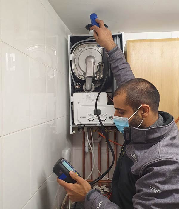 central heating engineers in Ascot
