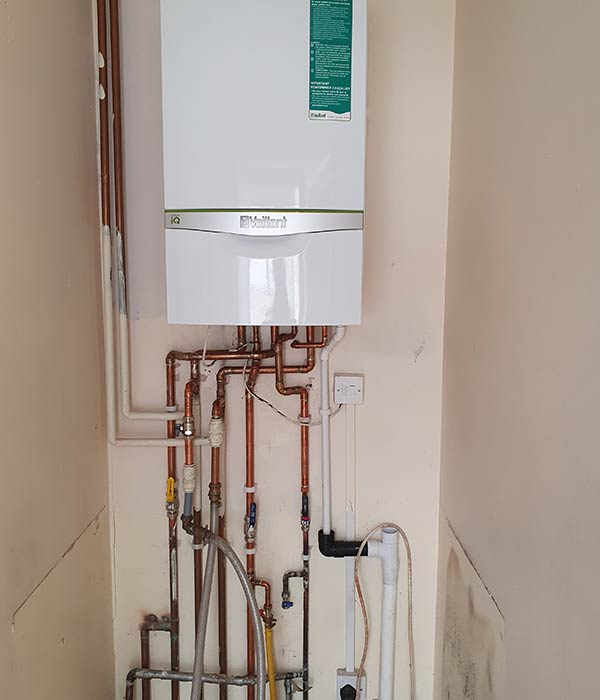 vaillant-iq-boiler-installation-in-southall-by-quickheat-uk-4 central heating engineers in Feltham